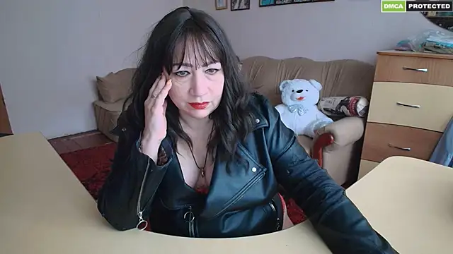 Lucretia Goldi  online show from 03.16.25