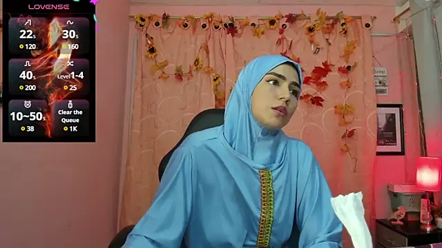 Snapshot of DarshaKhemu chatting on 12.17.24 DarshaKhemu online show from 12.17.24