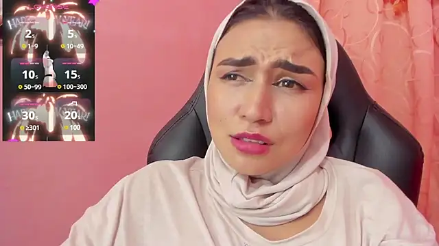 Snapshot of DarshaKhemu chatting on 01.10.25 DarshaKhemu online show from 01.10.25