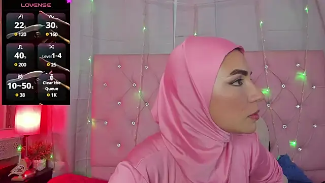 Snapshot of DarshaKhemu chatting on 01.22.25 DarshaKhemu online show from 01.22.25