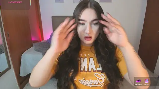 Miley Baker online show from 04.10.26