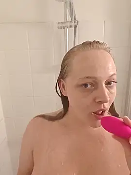 HotAriel online show from 07.06.26