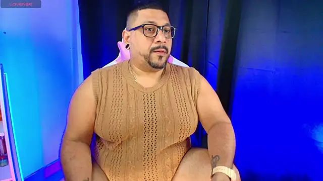 Snapshot of jacoob_woods chatting on 11.14.25 jacoob woods online show from 11.14.25