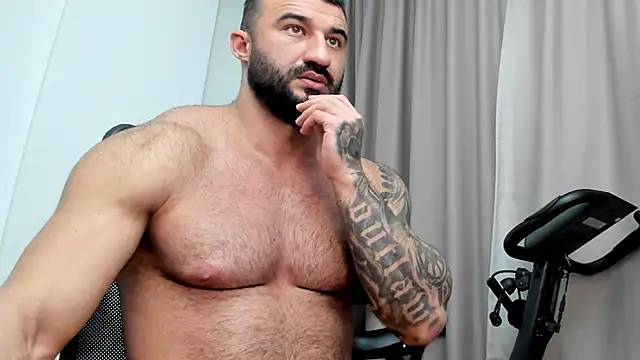 MuscleJohn online show from 12.19.24