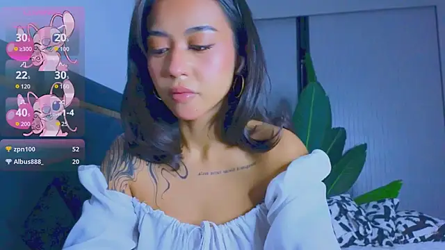 Mia Tin online show from 10.04.25