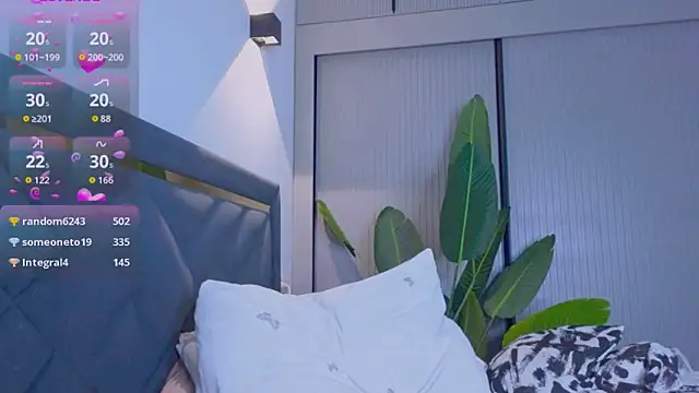 Mia Tin online show from 11.02.25