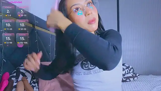 Mia Tin online show from 01.11.26