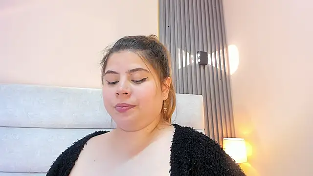 EYMI TOMSOM online show from 02.11.25