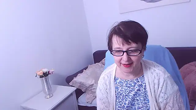 ChristaRose online show from 01.15.25