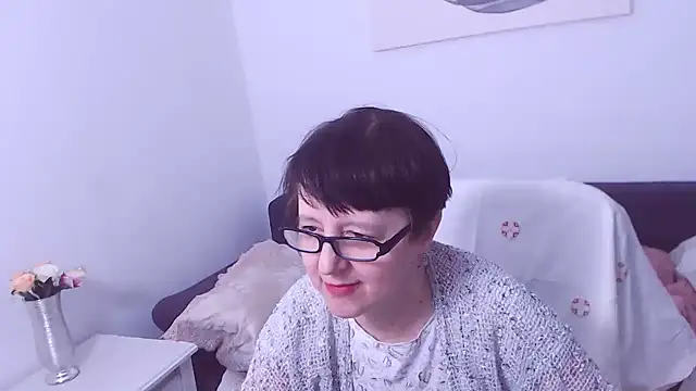 ChristaRose online show from 01.15.25