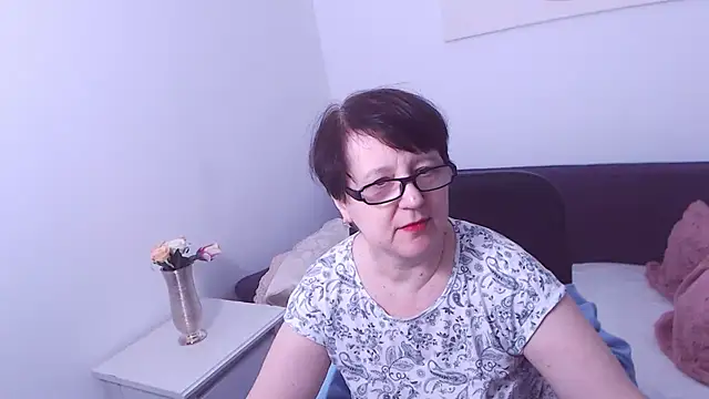 ChristaRose online show from 02.02.25