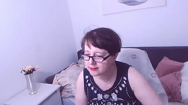 ChristaRose online show from 03.14.25