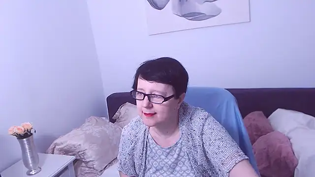 ChristaRose online show from 10.08.25