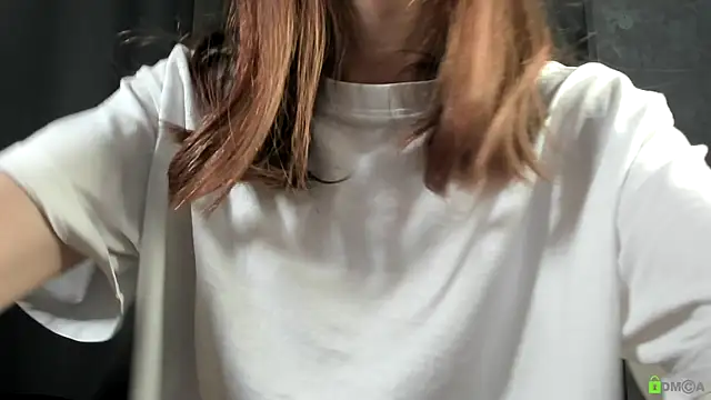 Courtney Luv online show from 11.25.25