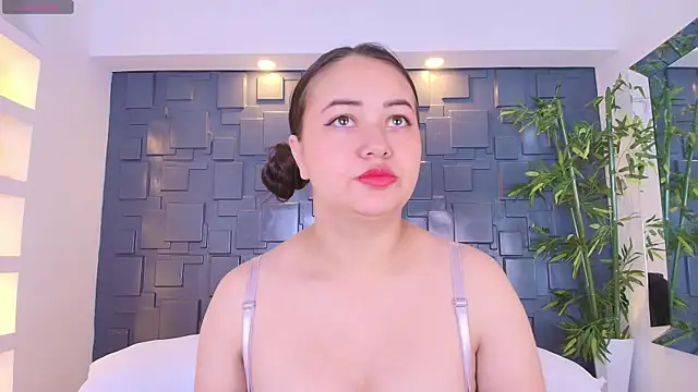 Snapshot of AnaisClark chatting on 01.30.25 AnaisClark online show from 01.30.25