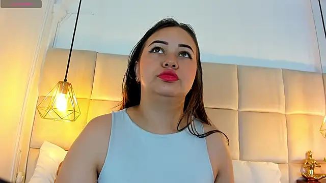 Snapshot of AnaisClark chatting on 02.26.25 AnaisClark online show from 02.26.25