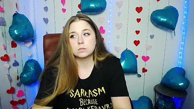 Snapshot of JessikaDaniel chatting on 02.19.25 JessikaDaniel online show from 02.19.25