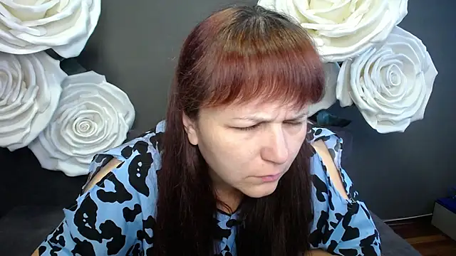 Snapshot of AliceInksSweetty chatting on 09.20.25 AliceInksSweetty online show from 09.20.25