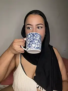 Snapshot of Maryam_yamal chatting on 02.23.25 Maryam yamal online show from 02.23.25