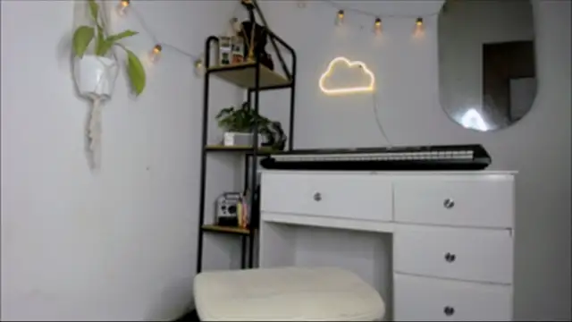 susy angel online show from 01.12.25