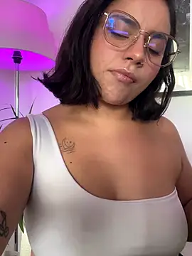 susy angel online show from 10.12.25