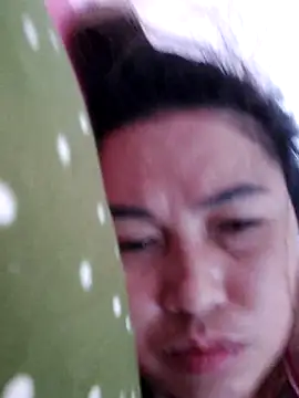 Snapshot of LalaiAsian chatting on 10.05.25 LalaiAsian online show from 10.05.25