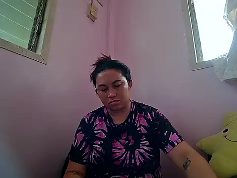 Snapshot of LalaiAsian chatting on 10.08.25 LalaiAsian online show from 10.08.25