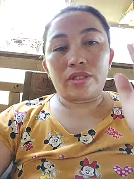 Snapshot of LalaiAsian chatting on 11.26.25 LalaiAsian online show from 11.26.25