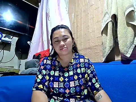 Snapshot of LalaiAsian chatting on 06.29.26 LalaiAsian online show from 06.29.26