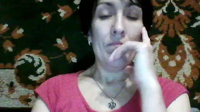 SunnyAmorre online show from 11.06.25