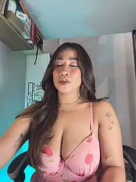 Snapshot of AsianMilfSheryl chatting on 03.03.26 AsianMilfSheryl online show from 03.03.26