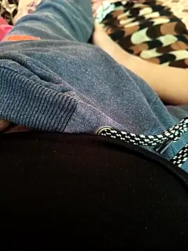 deshimund online show from 10.31.25