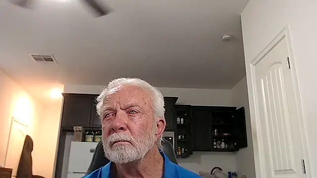 Snapshot of rockpoint69 chatting on 05.03.26 rockpoint69 online show from 05.03.26