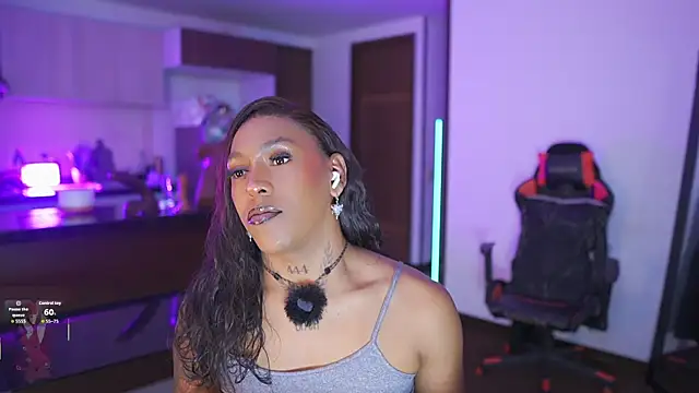 AmberRaus online show from 10.01.25