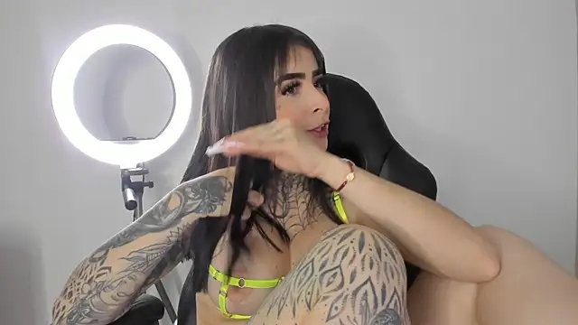 Ally Snow online show from 02.27.25