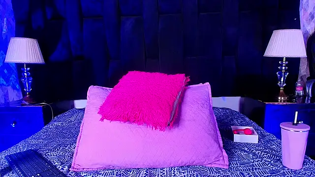 shelsyloreds online show from 10.07.25