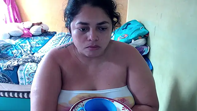 yulieth bbw online show from 01.11.26