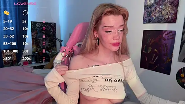 boobsybootie online show from 03.03.25