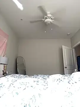 Snapshot of collegeslay chatting on 03.14.25 collegeslay online show from 03.14.25