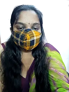 Snapshot of lovely-latha chatting on 01.07.25 lovely-latha online show from 01.07.25