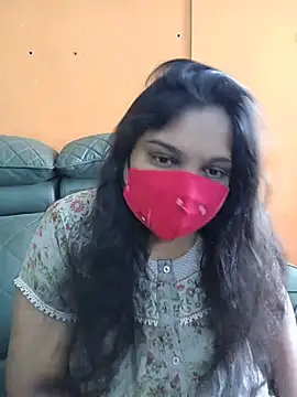 Snapshot of lovely-latha chatting on 05.13.26 lovely-latha online show from 05.13.26