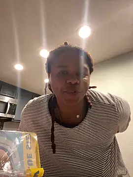 HEARTBREAKBRE online show from 04.01.26