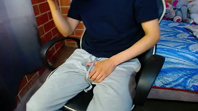 Snapshot of ricksamm chatting on 02.27.26 ricksamm online show from 02.27.26