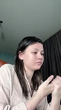 Snapshot of NinaVI chatting on 03.02.25 NinaVI online show from 03.02.25