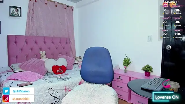 Snapshot of sharon_hill chatting on 01.15.26 sharon hill online show from 01.15.26
