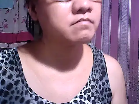 sweetsosie18 online show from 10.27.25