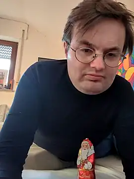 makau1 online show from 12.25.24