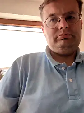 makau1 online show from 03.22.25