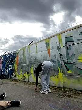 Snapshot of amanilouve chatting on 09.25.25 amanilouve online show from 09.25.25