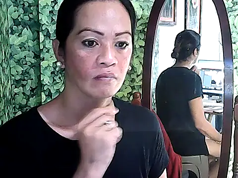 yummy 21xxx online show from 10.28.25